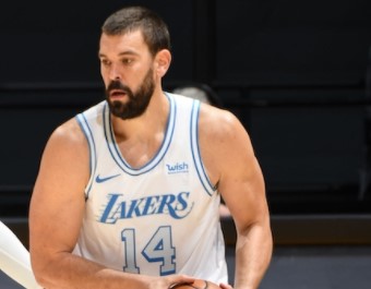 帕金斯：公牛每次挡拆都找小加索尔，湖人该把麦基换回来