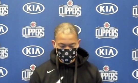 泰伦-卢：换防时缺少伦纳德和乔治对我们影响很大