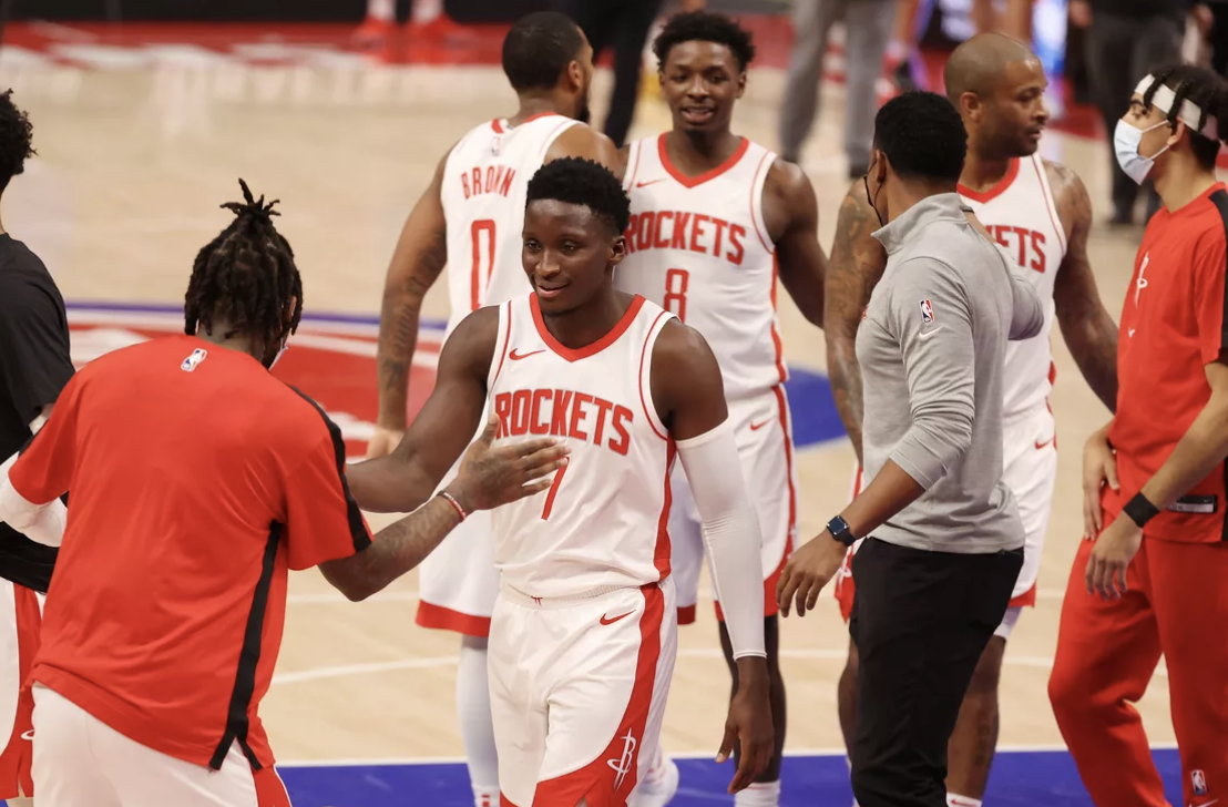 火箭四连胜后排名上升到西部第10，距第8只差一个胜场