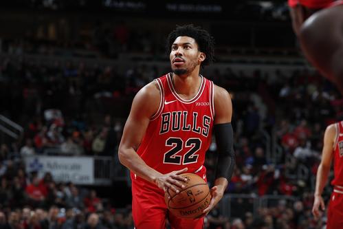 奥托-波特遭遇背部痉挛，本场比赛不会回归