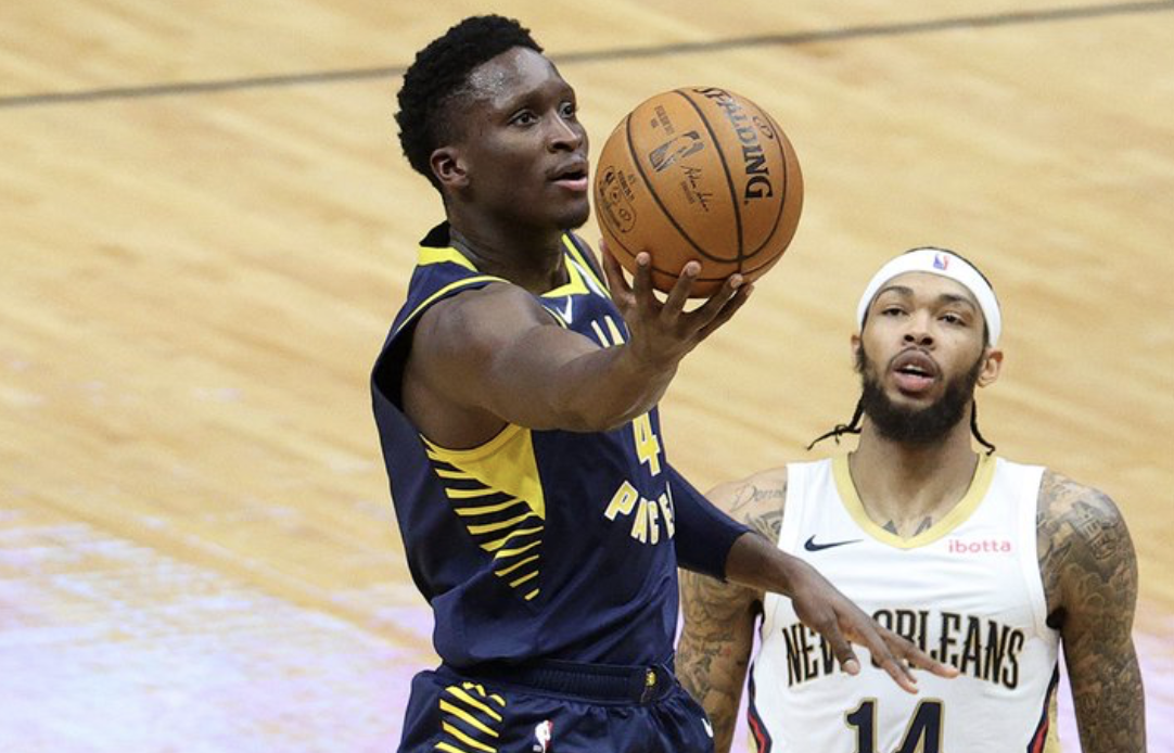 强势反弹！步行者官方晒球员赛场照庆祝比赛胜利