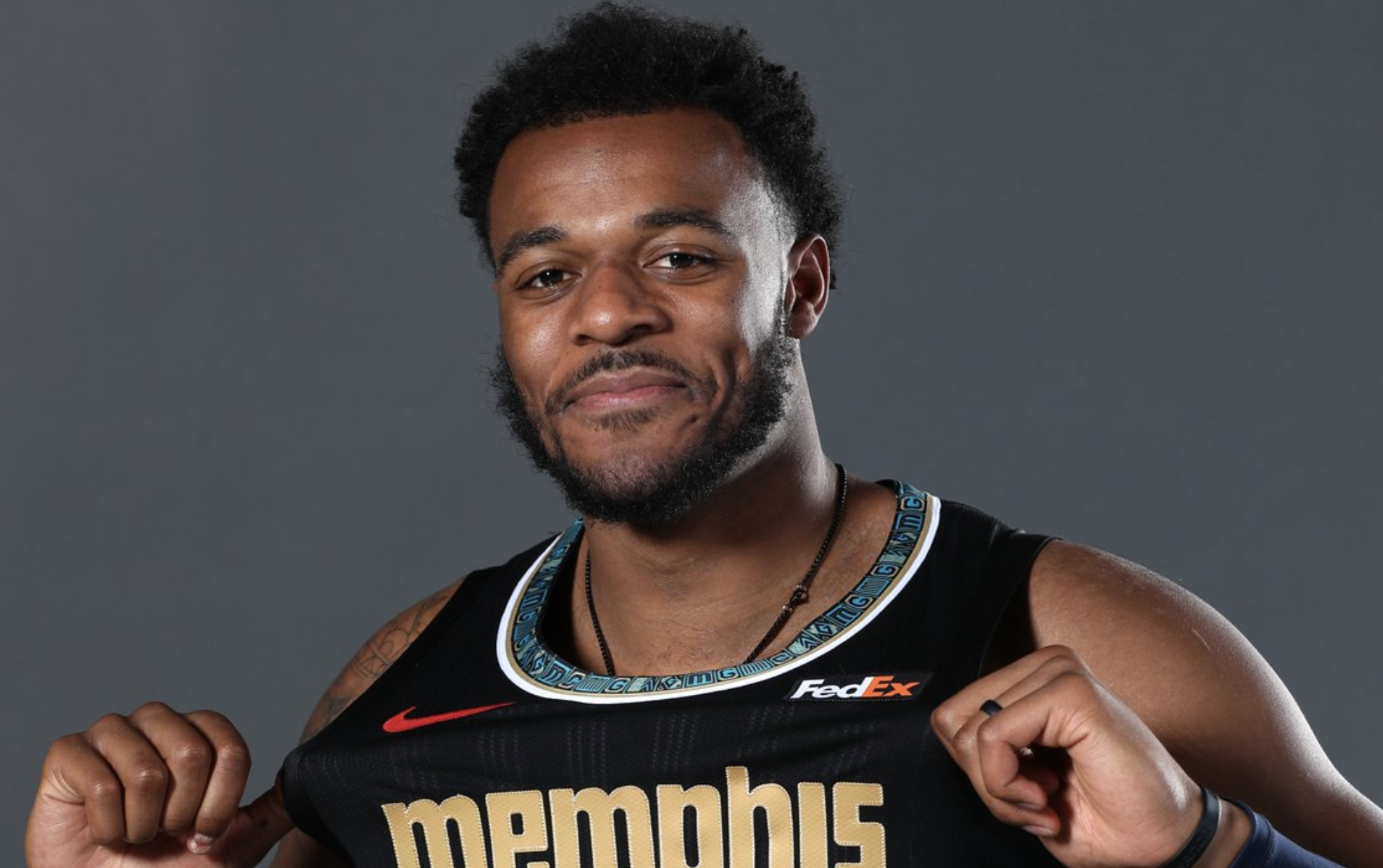 22岁生快!NBA官方晒图为泽维尔-蒂尔曼庆生插图 22岁生快!NBA官方晒图为泽维尔-蒂尔曼庆生插图