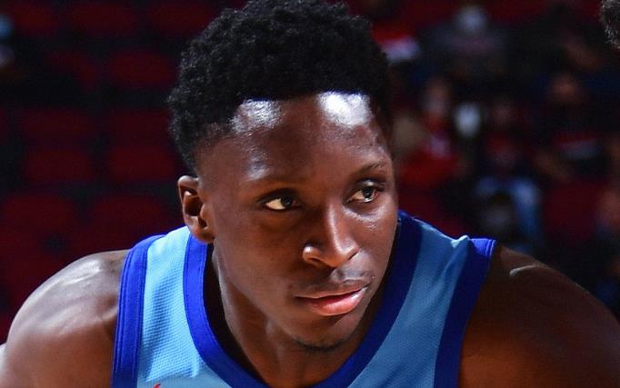 奥拉迪波：我跟这些队友们打球很开心，很开心来到火箭