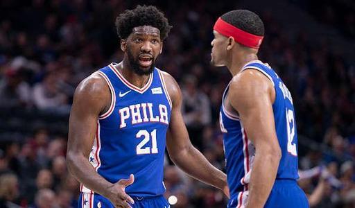 哈里斯：恩比德展现出绝对的优势，和他一起打球很开心