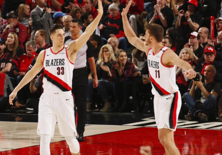 扎克-科林斯：迈耶斯-伦纳德一直对我很好，给我提供建议