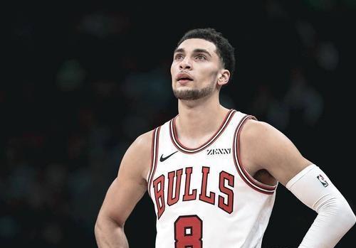 发力太晚！拉文前三节仅仅得到2分，第四节空砍24分