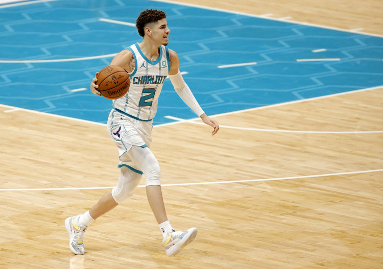 魔术师盛赞黄蜂：他们是联盟中最令人感到兴奋的球队之一