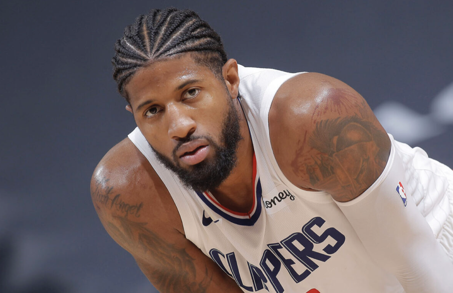 贝弗利已随队前往客场，乔治将留守以恢复自己的脚部伤势