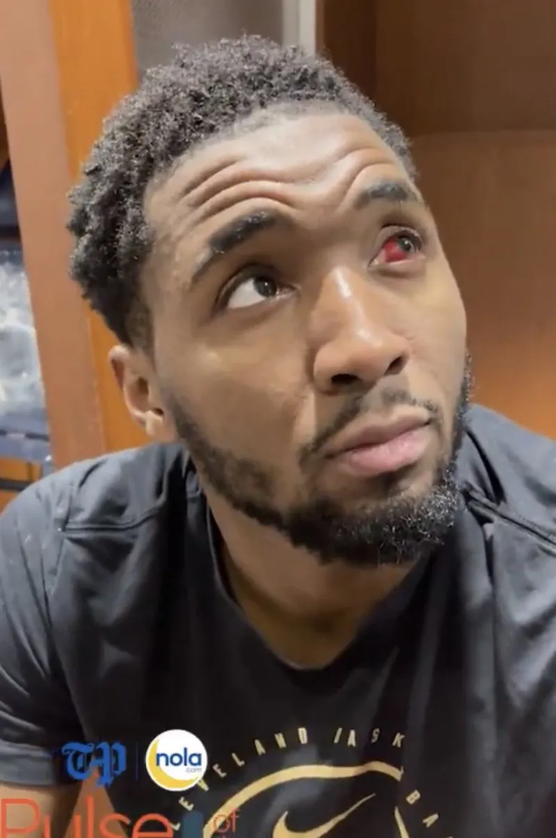 [流言板]雙向奔赴！杜蘭特將親穿球鞋贈予身著自己高中球衣的父子