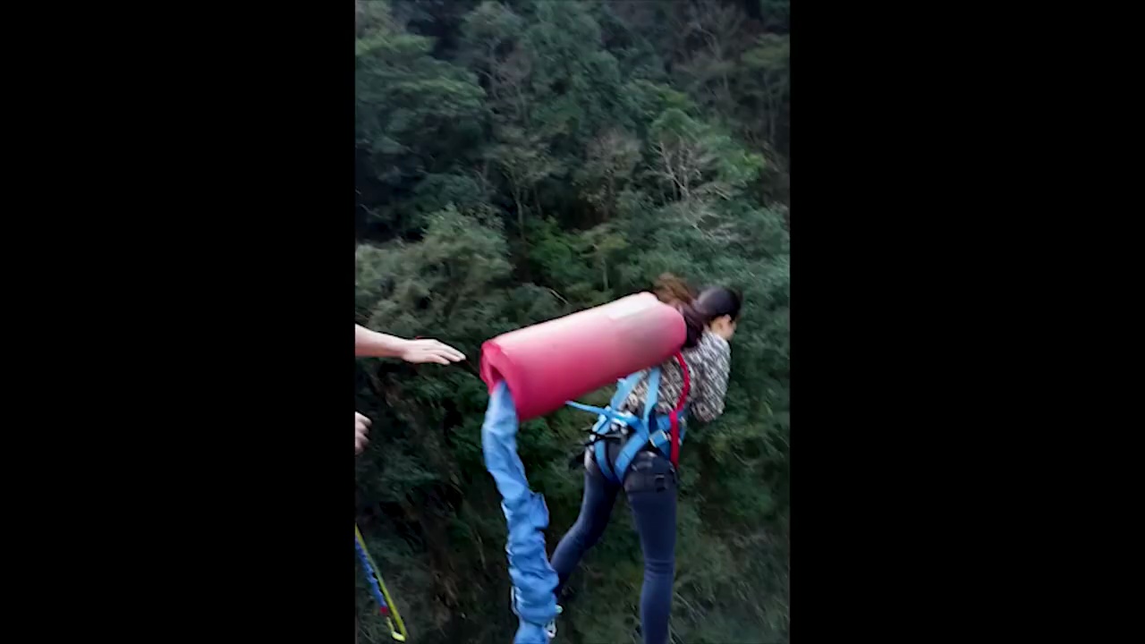 video-poster