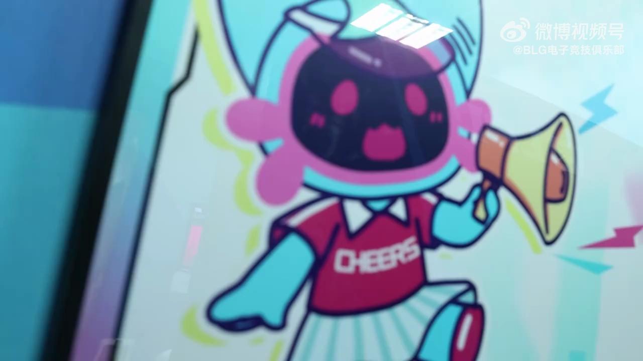 video-poster