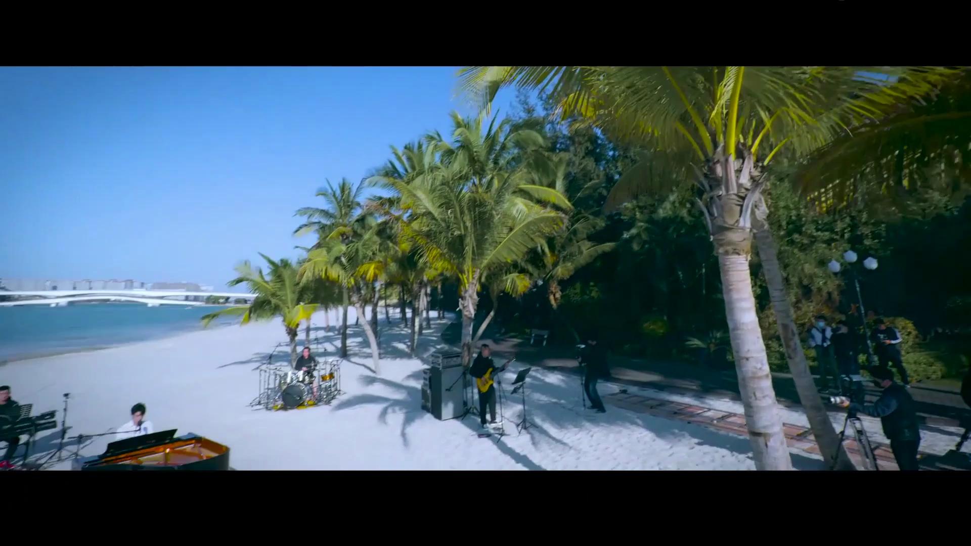 video-poster