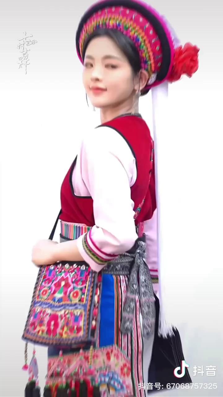 video-poster
