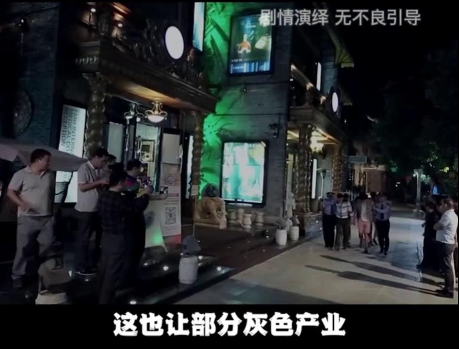 video-poster