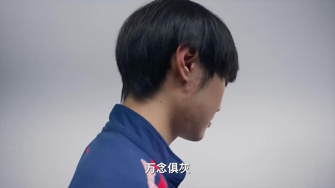 video-poster
