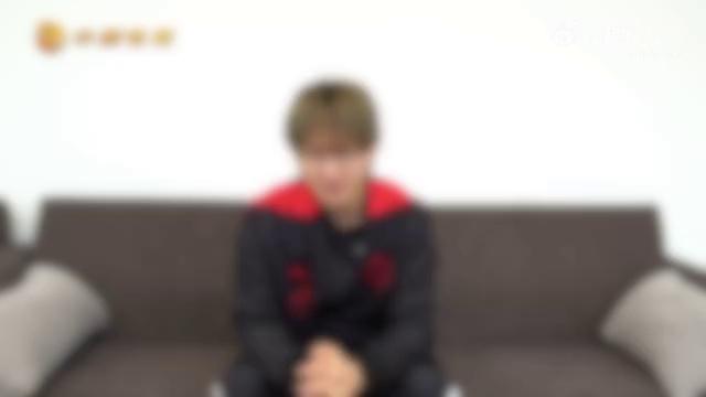 video-poster