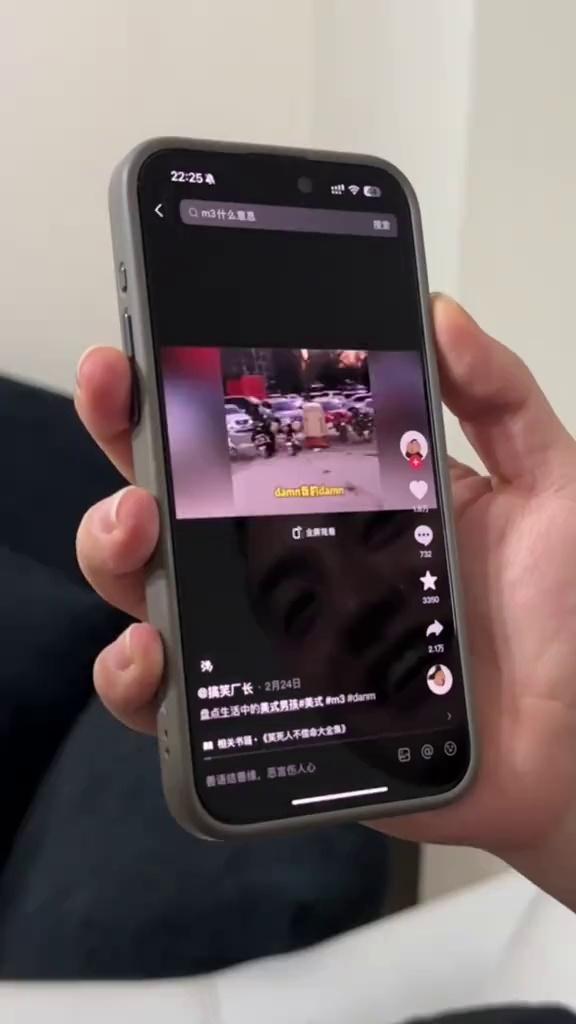 video-poster