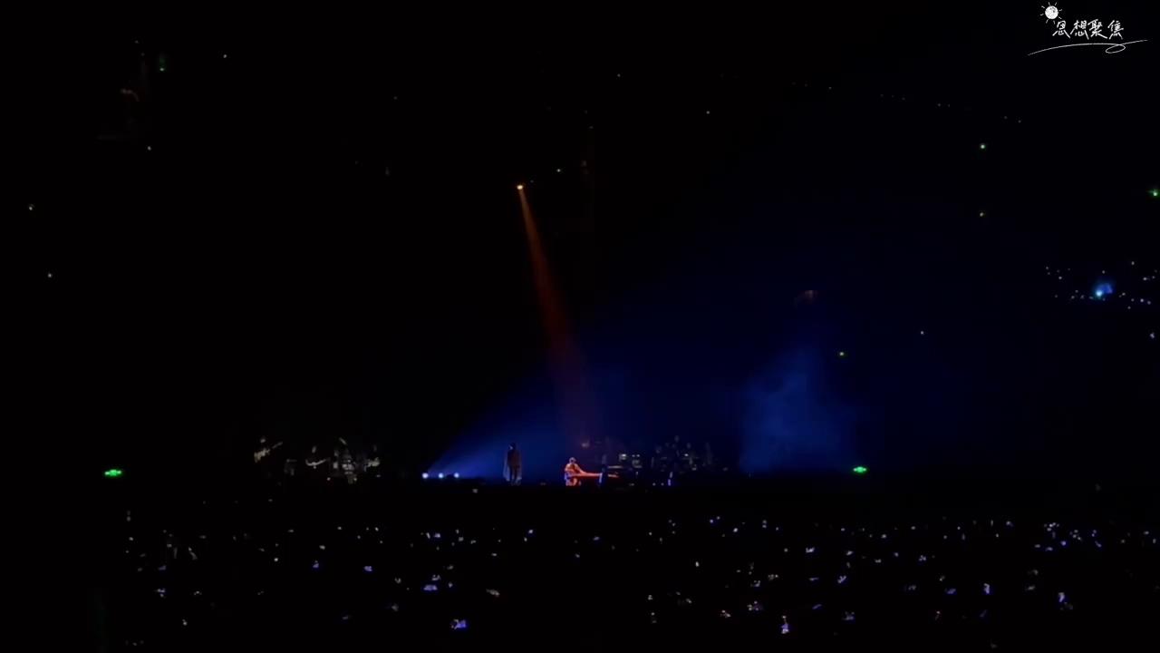 video-poster