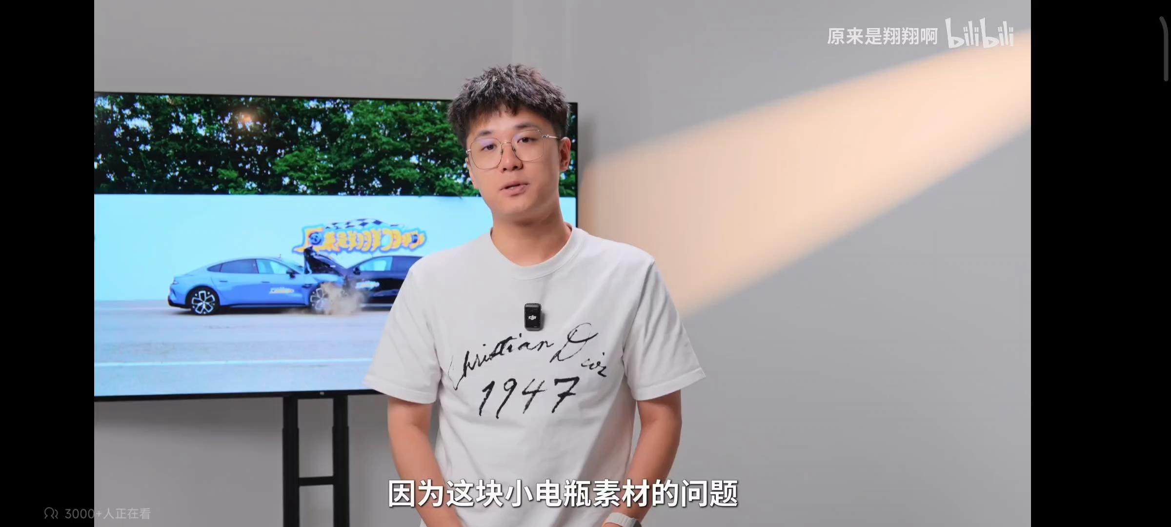 video-poster