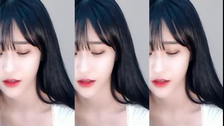 video-poster