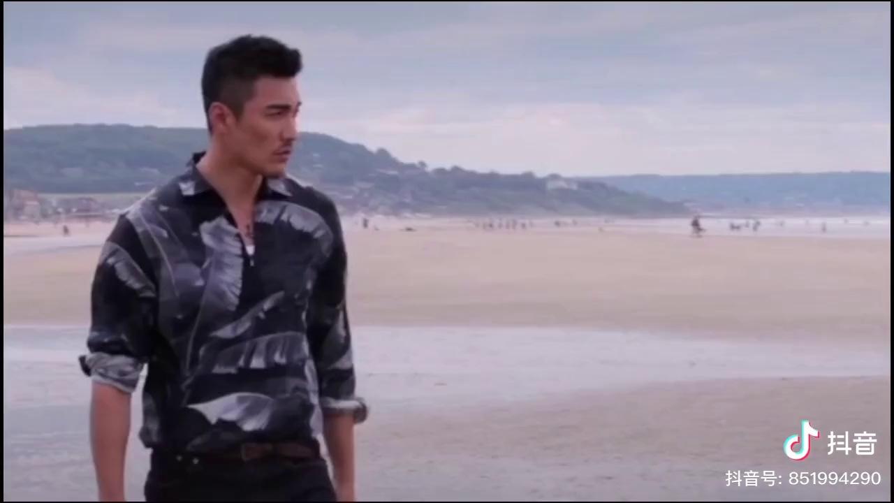 video-poster