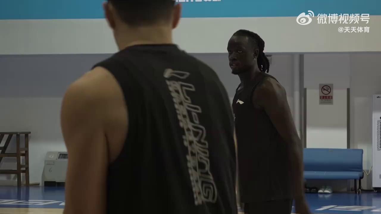 video-poster