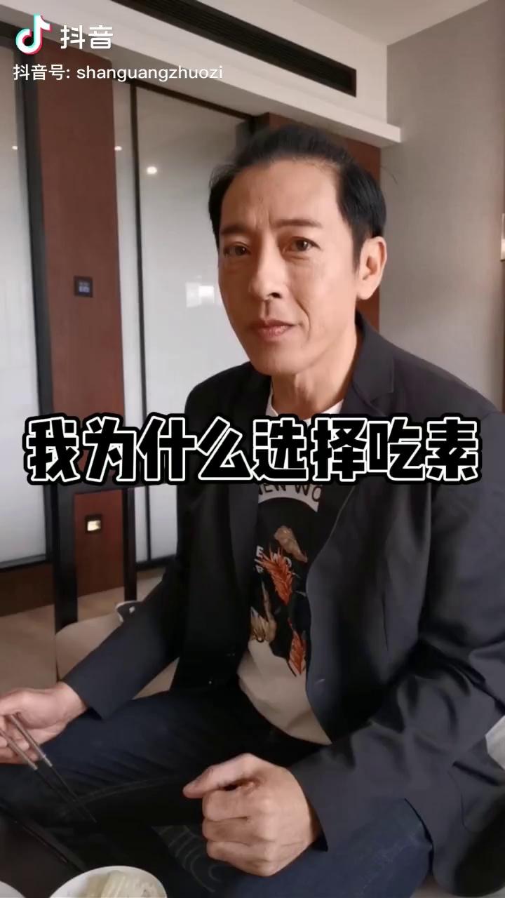 video-poster
