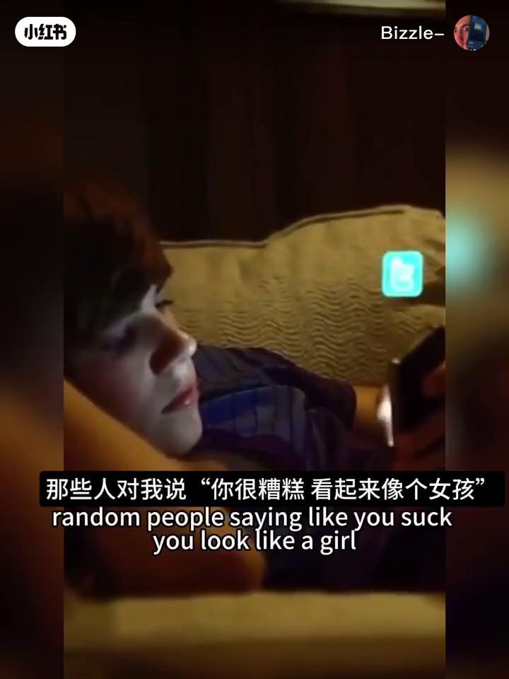 video-poster
