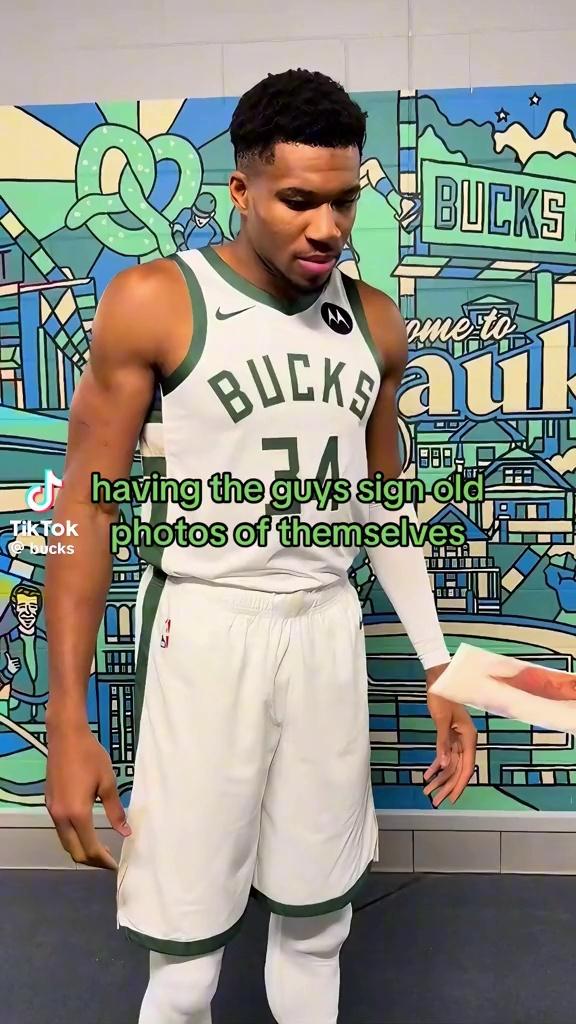 video-poster