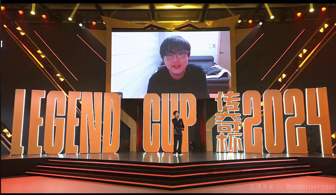 video-poster