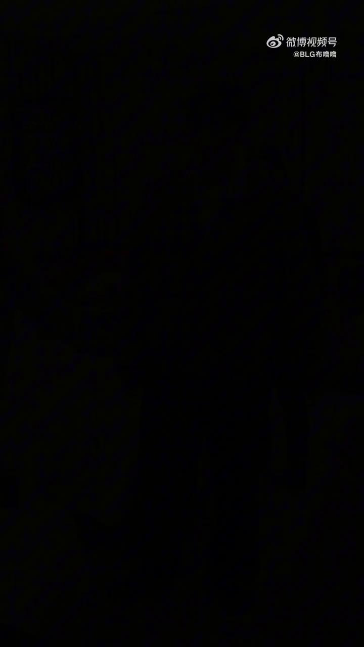 video-poster