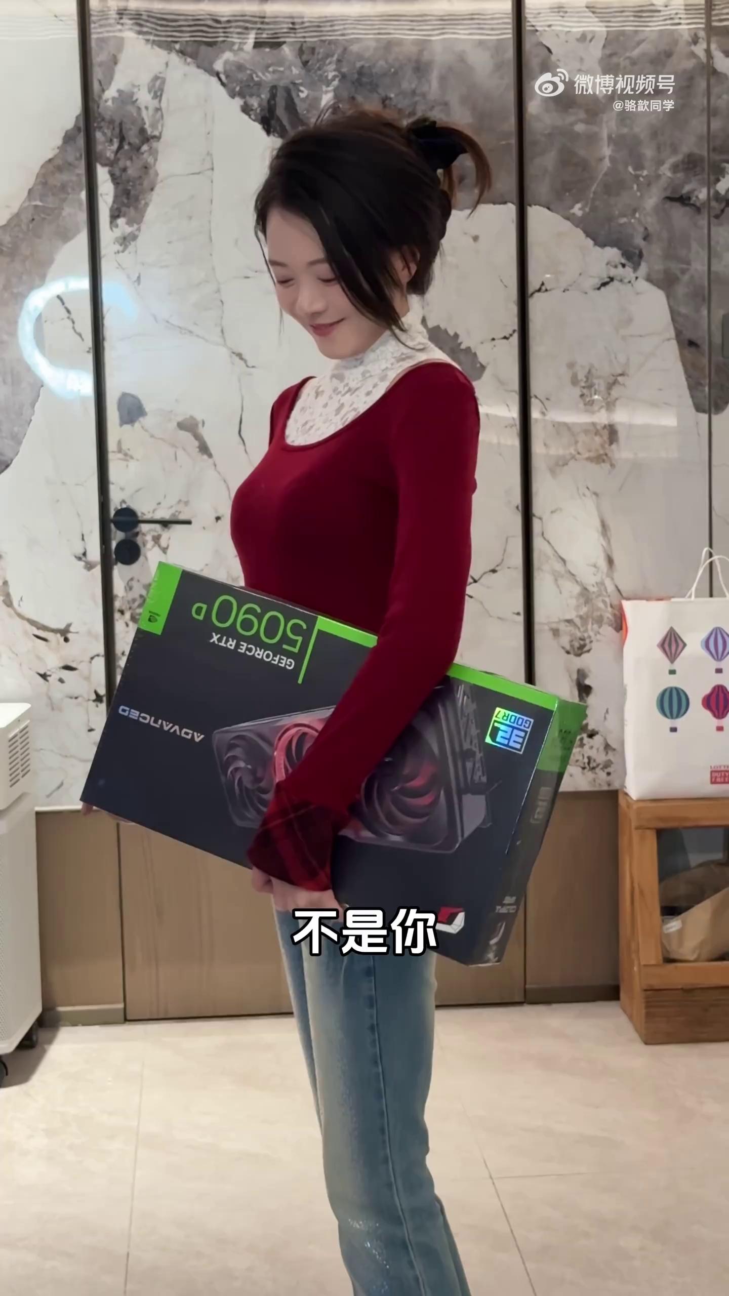 video-poster