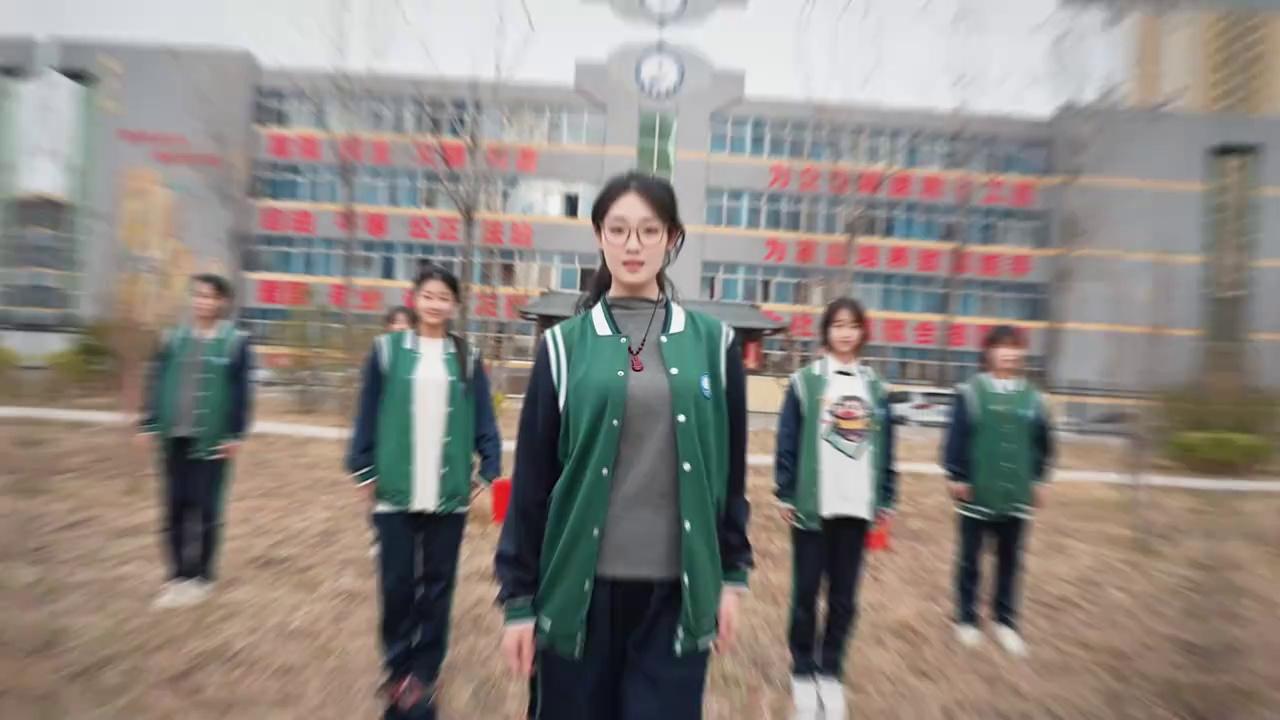 video-poster