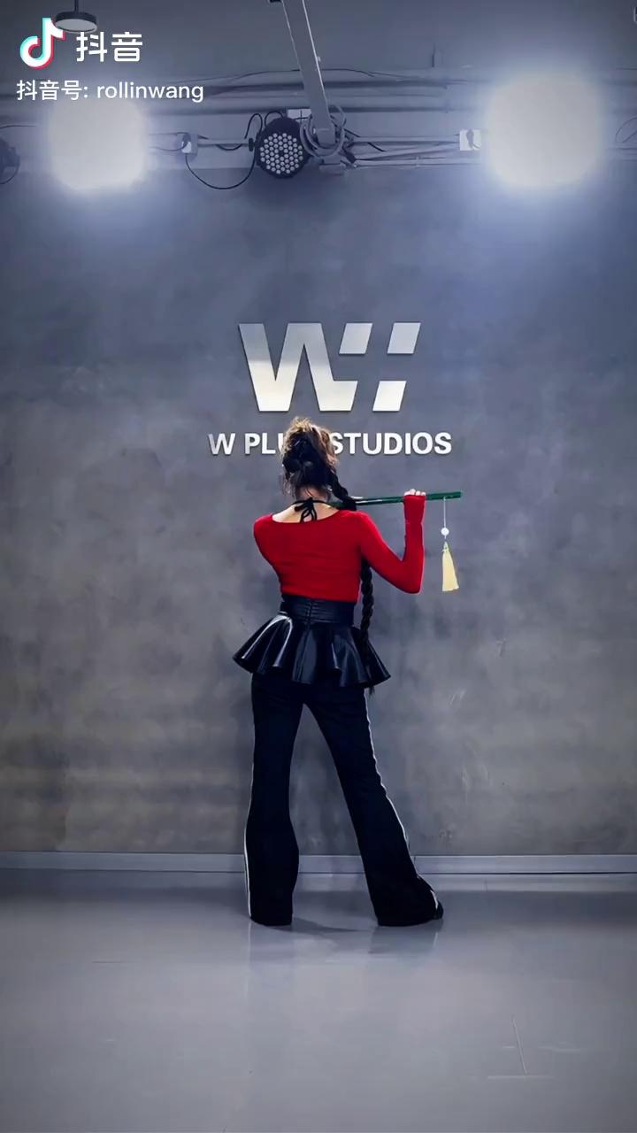 video-poster