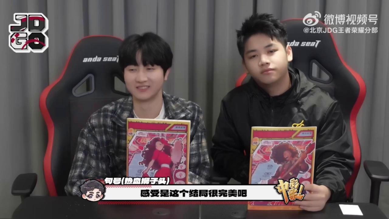 video-poster