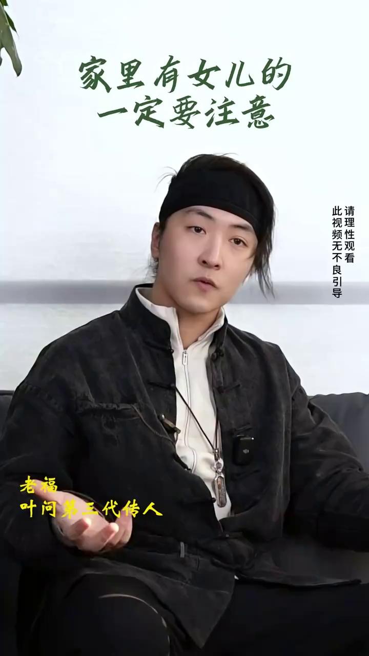 video-poster