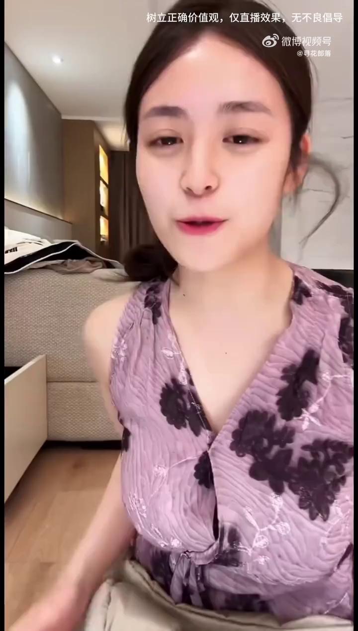 video-poster