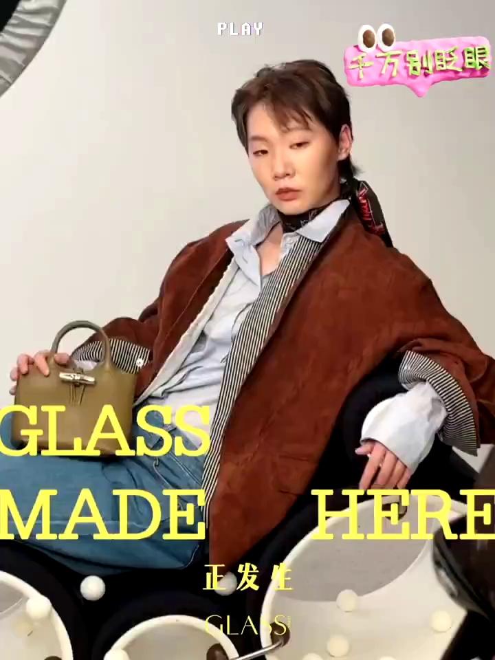 video-poster