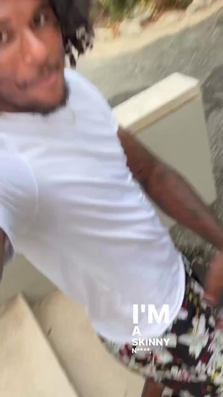 video-poster