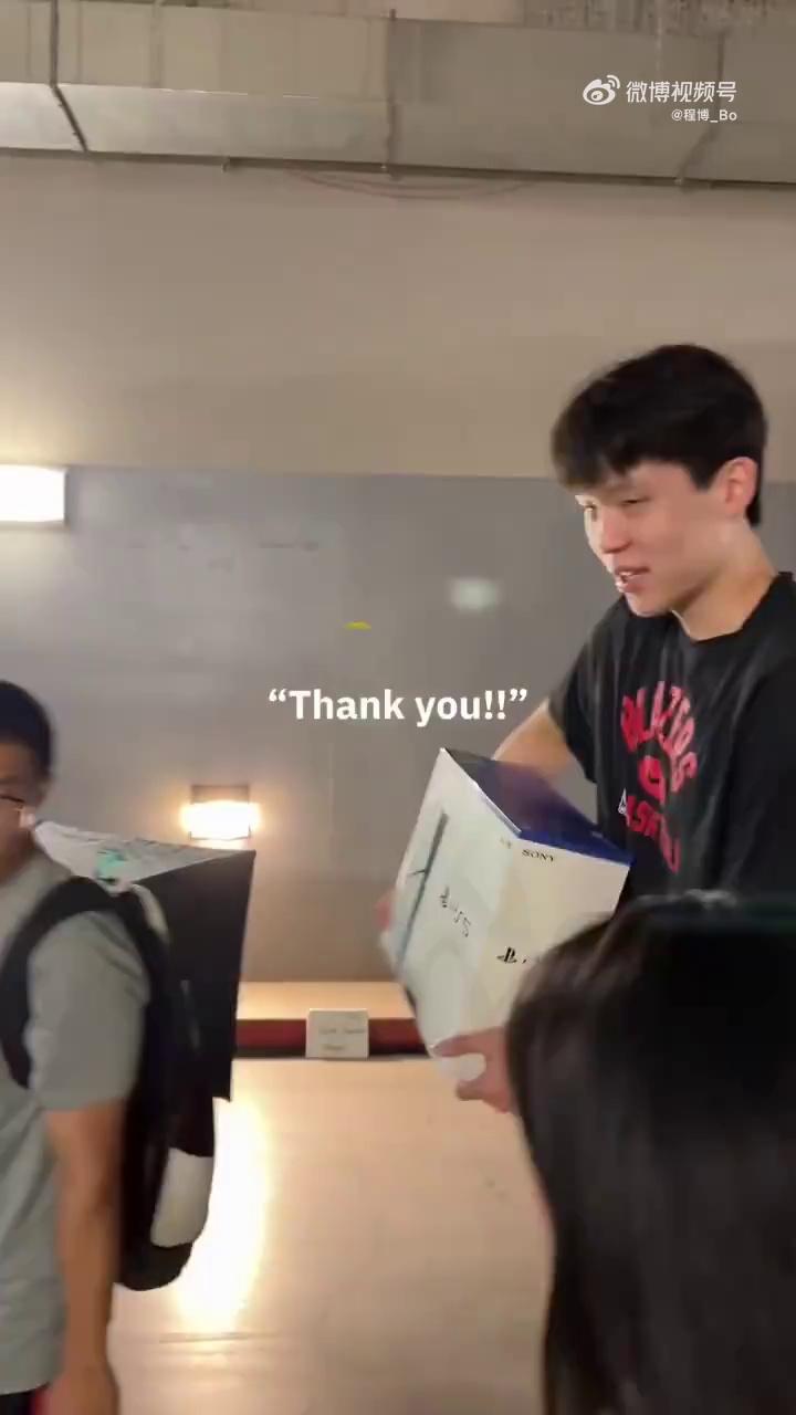 video-poster