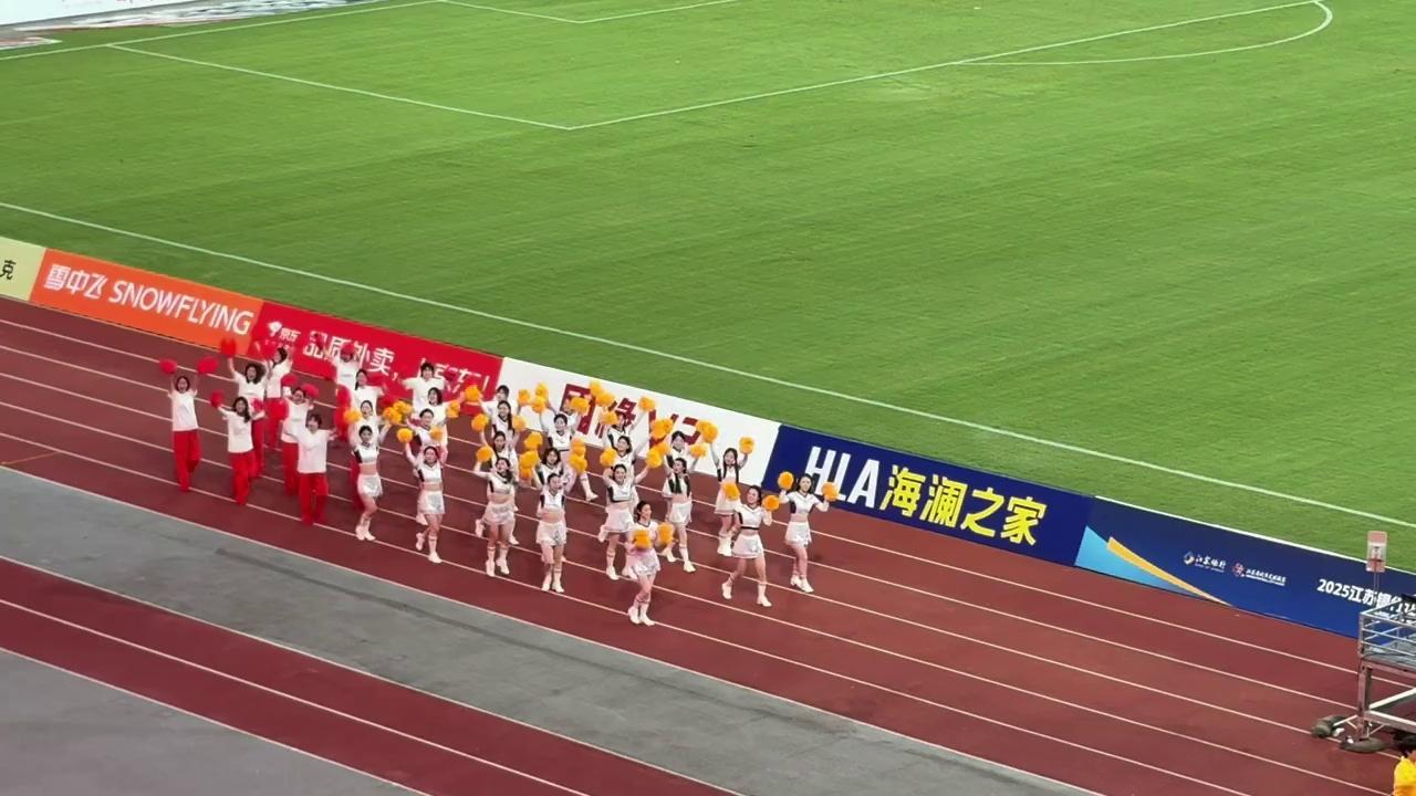 video-poster