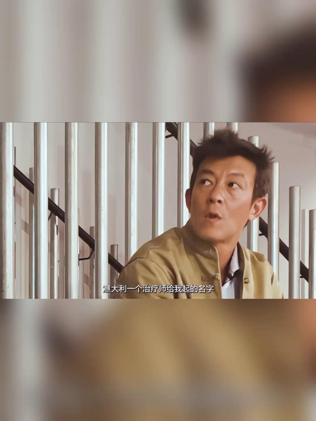 video-poster
