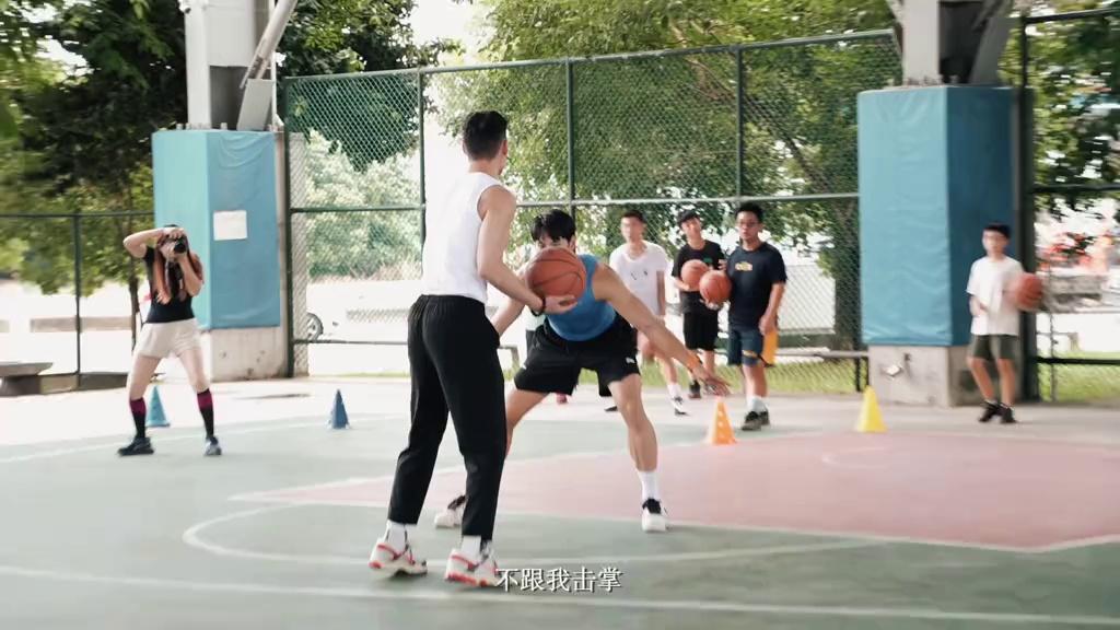 video-poster