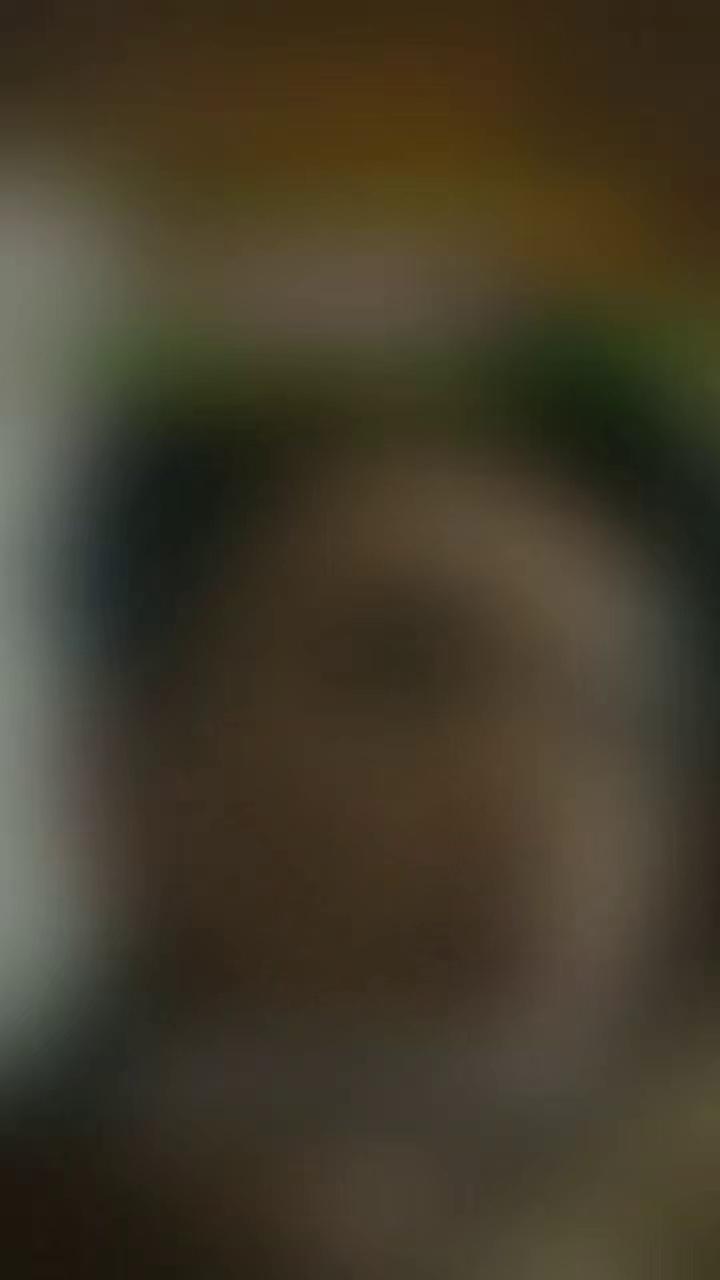 video-poster