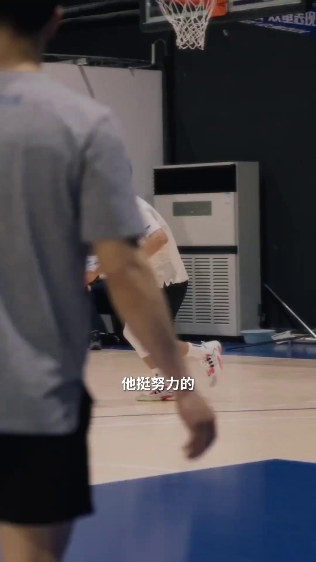 video-poster