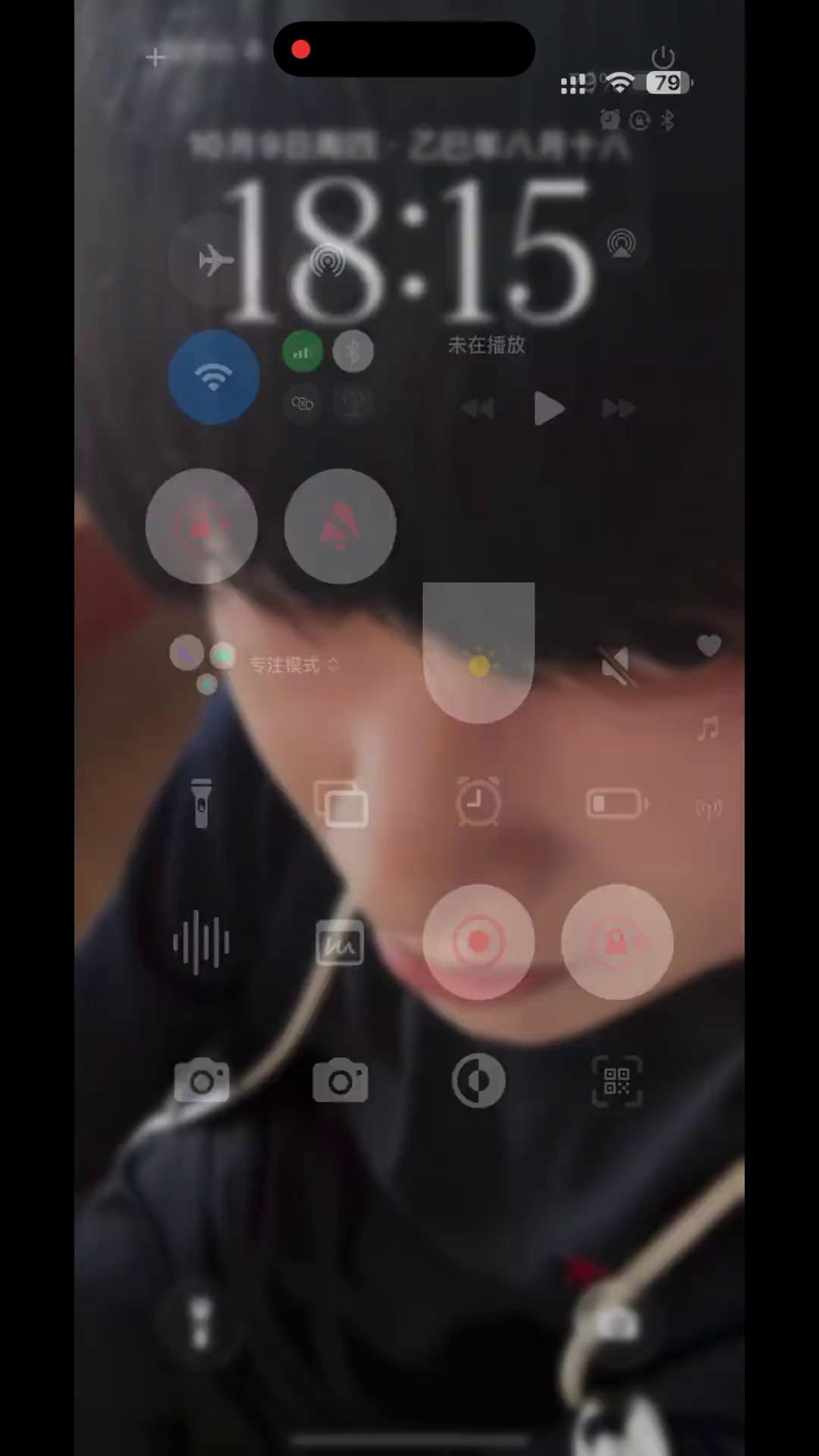 video-poster
