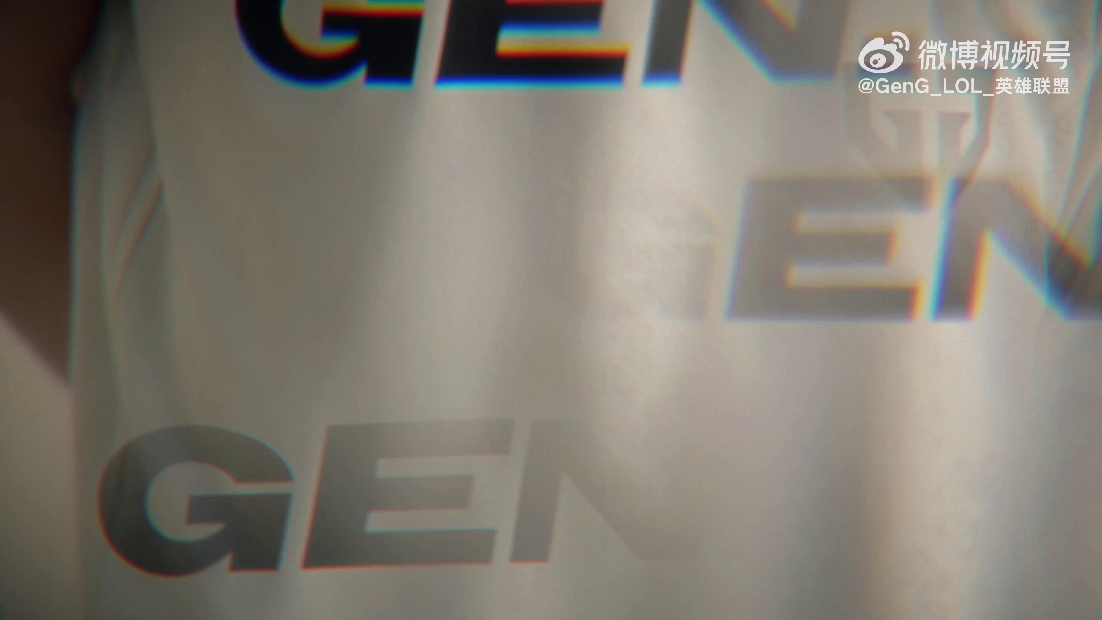 video-poster
