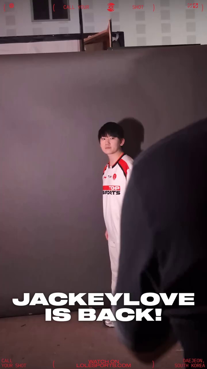 video-poster