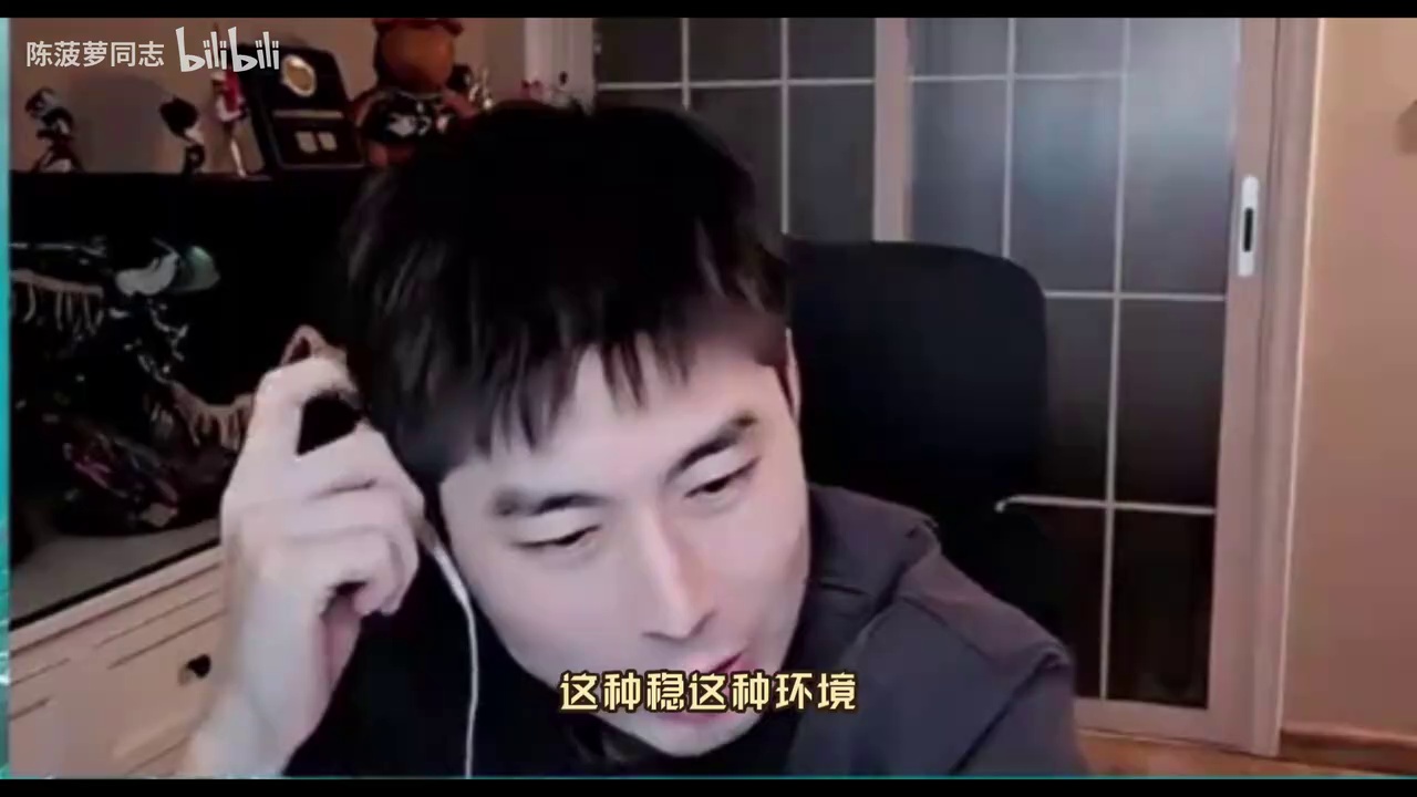 video-poster