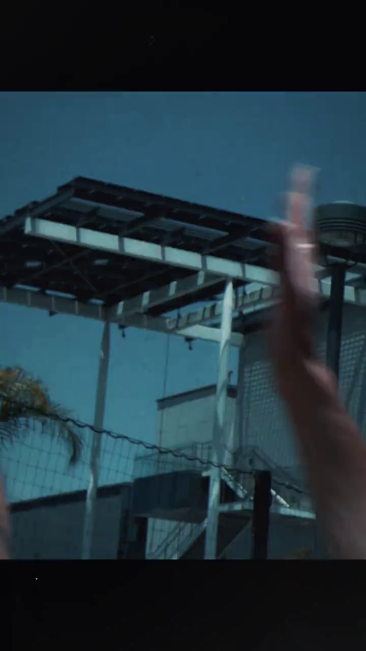 video-poster